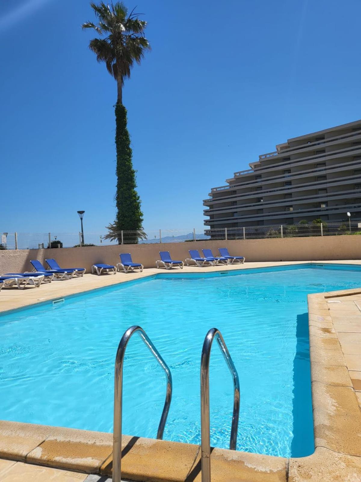 Location Les Pieds Dans L'Eau Daire Canet-en-Roussillon Dış mekan fotoğraf